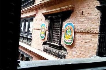 تختخواب و صبحانه Green Tara Heritage Home