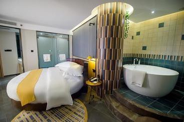 Huiyou Maison Hotel Changsha Walker Street Huangxing Plaza Metro Branch