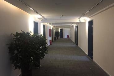 هتل Hi Inn Xuzhou Greenland Business City