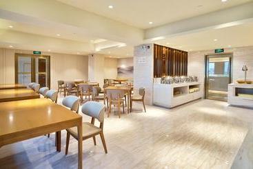Ji Hotel Suzhou Sports Center