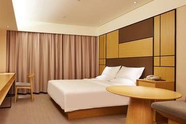Ji Hotel Suzhou Sports Center