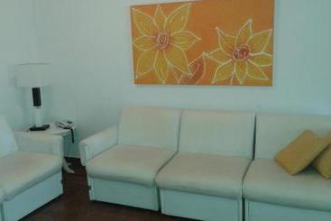 Residencial Flat Golden Beach.