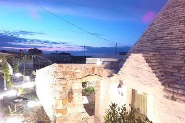 استراحتگاه Borgo D'itria