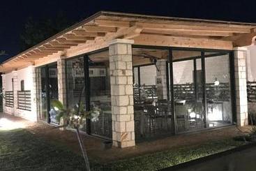 استراحتگاه Borgo D'itria