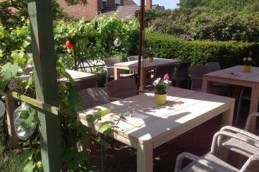 تختخواب و صبحانه Guesthouse  T Goed Leven