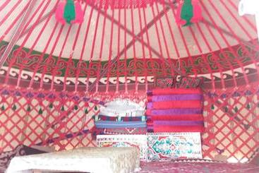 Happy Hostel In Kochkor