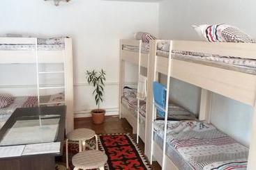 Happy Hostel In Kochkor