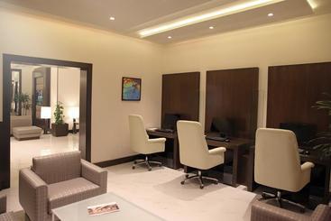هتل Marriott Executive Apartments Madinah
