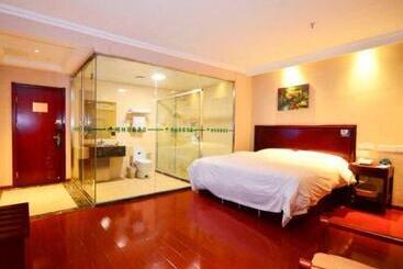 호텔 Greentree Inn Jiangsu Lianyungang Donghai New Bus Station Express