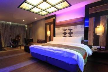 Yue Xin Motel