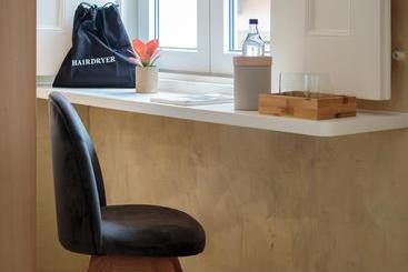 هتل Dear Lisbon - Living House