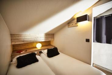 هتل Les Chalets De Rosael  Val Thorens