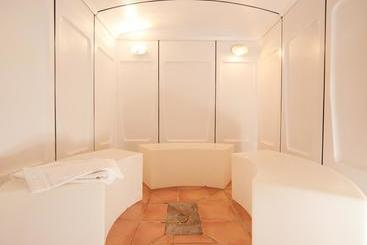 هتل Les Chalets De Rosael  Val Thorens