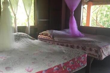 リゾートホテル Mama's Bungalows Koh Chang Ranong