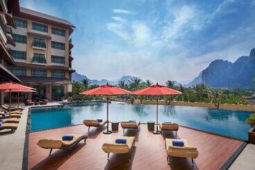 هتل Amari Vang Vieng