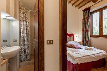 هتل La Casa Dei Cavalli