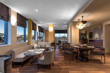 هتل Sheraton Nizhny Novgorod Kremlin