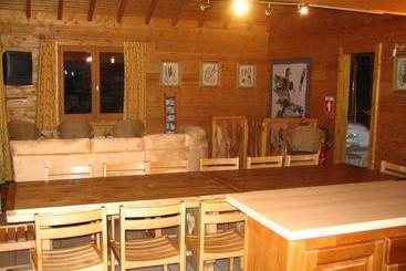 هتل Chalet Les Sapins