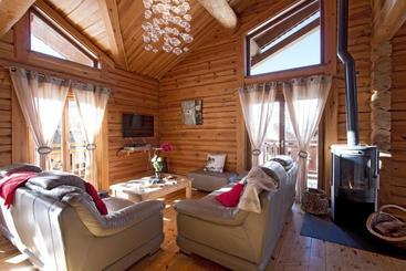 هتل Chalet Leslie Alpen