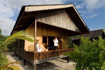 فندق Pom Pom Island Resort