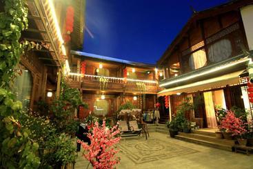 هتل Lijiang Rongyi Homestay