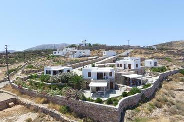 Loukia Apartments