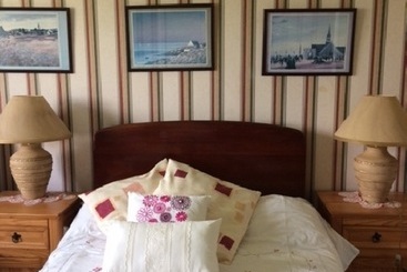 تختخواب و صبحانه Lynch's Farmhouse