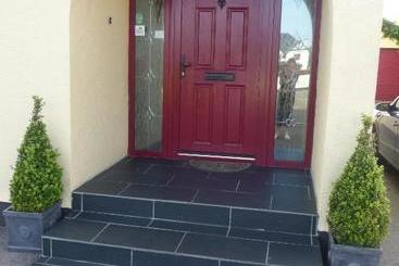 Cloverlawn B&b