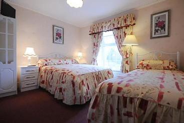 Meadowside B&b