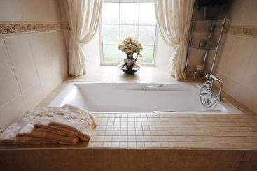 Meadowside B&b