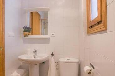 Apartamentos Nahira Suites 3000