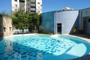 هتل Aquarius  Achei Ferias