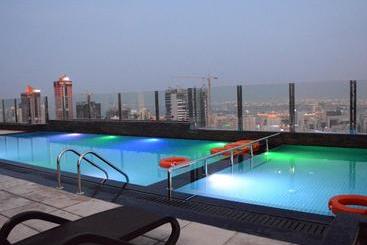 هتل Juffair Avenue Suites