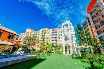 هتل Venetian Resort Jomtien
