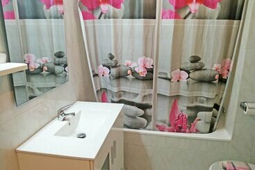 Apartamentos Mistral 3000