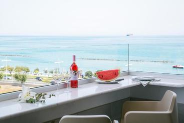 هتل City Sea Business Suites