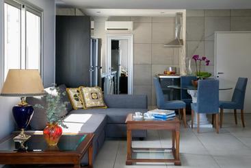 هتل City Sea Business Suites