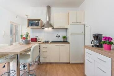 هتل Felix Residence