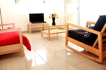هتل Photothea Apartments