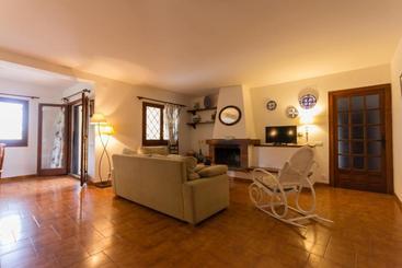 هتل Casa Port De L'Estany