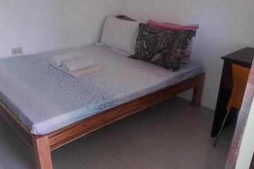 هتل Charm Guest House