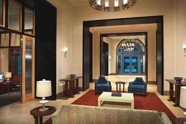 هتل Global Luxury Suites at Metropolitan South