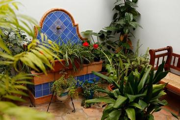 هتل La Casa Del Rio