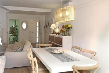 Vivalidays Casa Pinell   Palafolls   Costa Barcelona