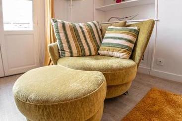 هتل Les Appartements Portail Louis