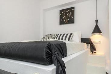 هتل Naxos Center Houses