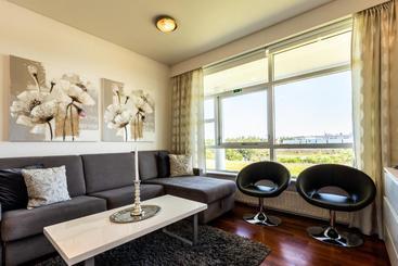 هتل River Apartments