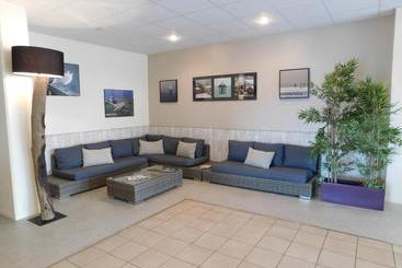 هتل Residence New Rochelle