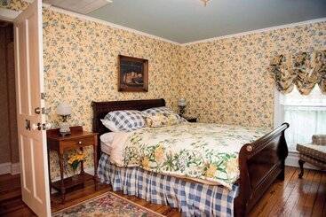 فندق Springside Inn