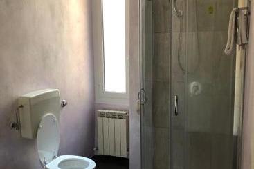 هتل Cavour Guest House